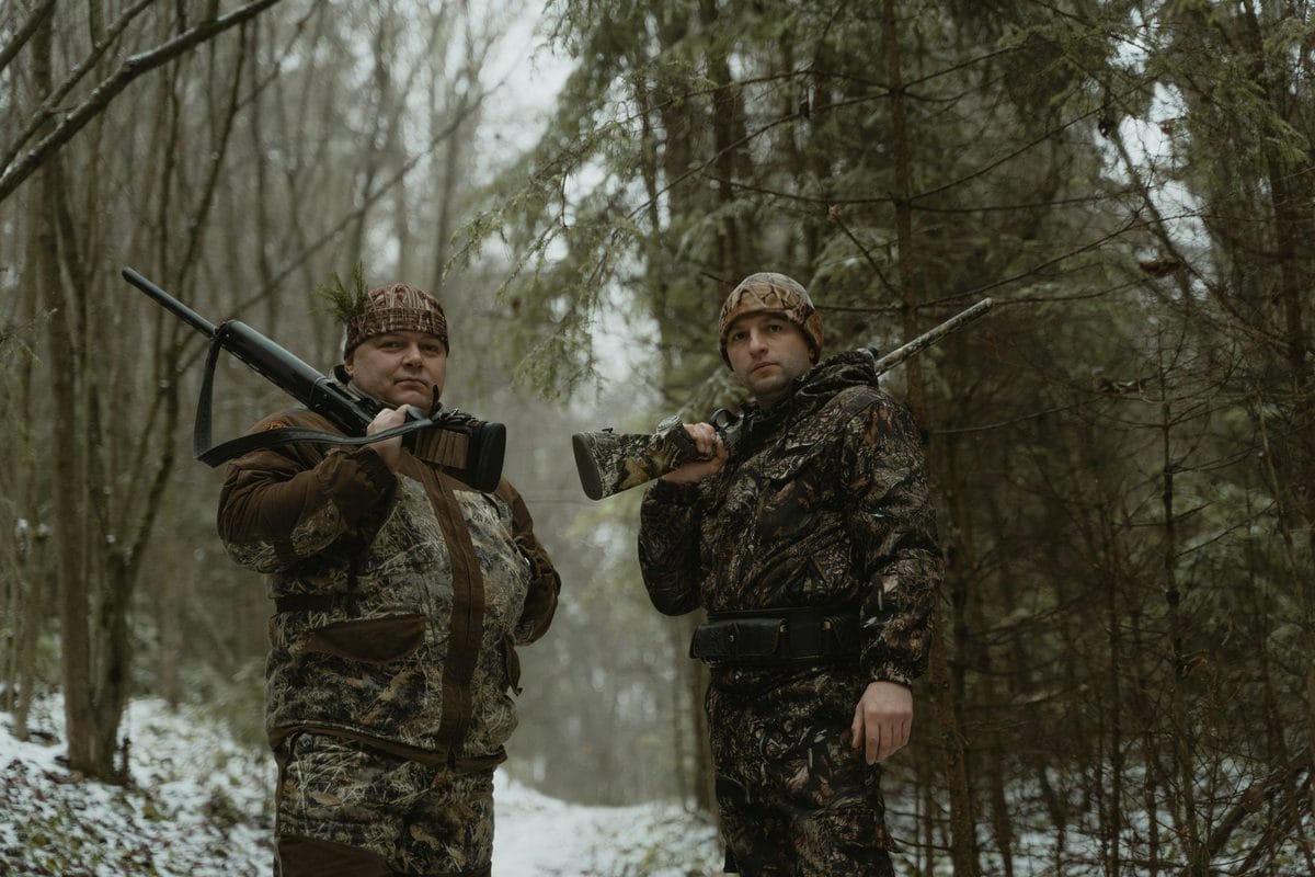 Georgia's Squirrel Season Opens August 15: The Hickory-Ridge Tactics That Fill Limits Before Anything Else Is In Season